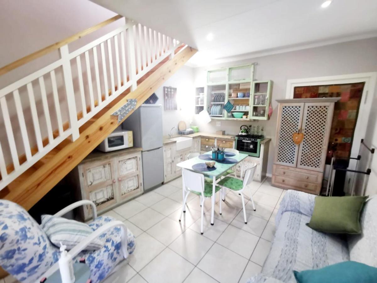 The Coelacanth Guest House And Beach Thyme Self Catering Kiddʼs Beach Buitenkant foto