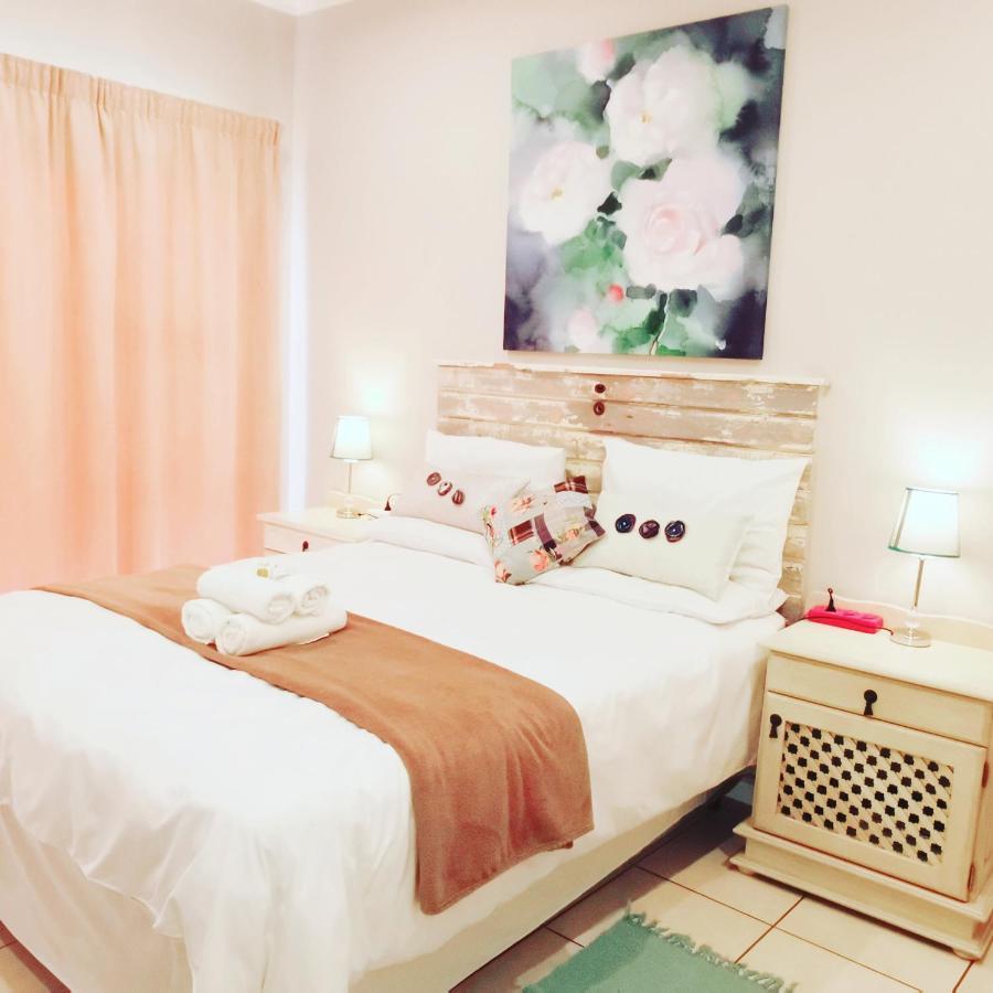 The Coelacanth Guest House And Beach Thyme Self Catering Kiddʼs Beach Buitenkant foto