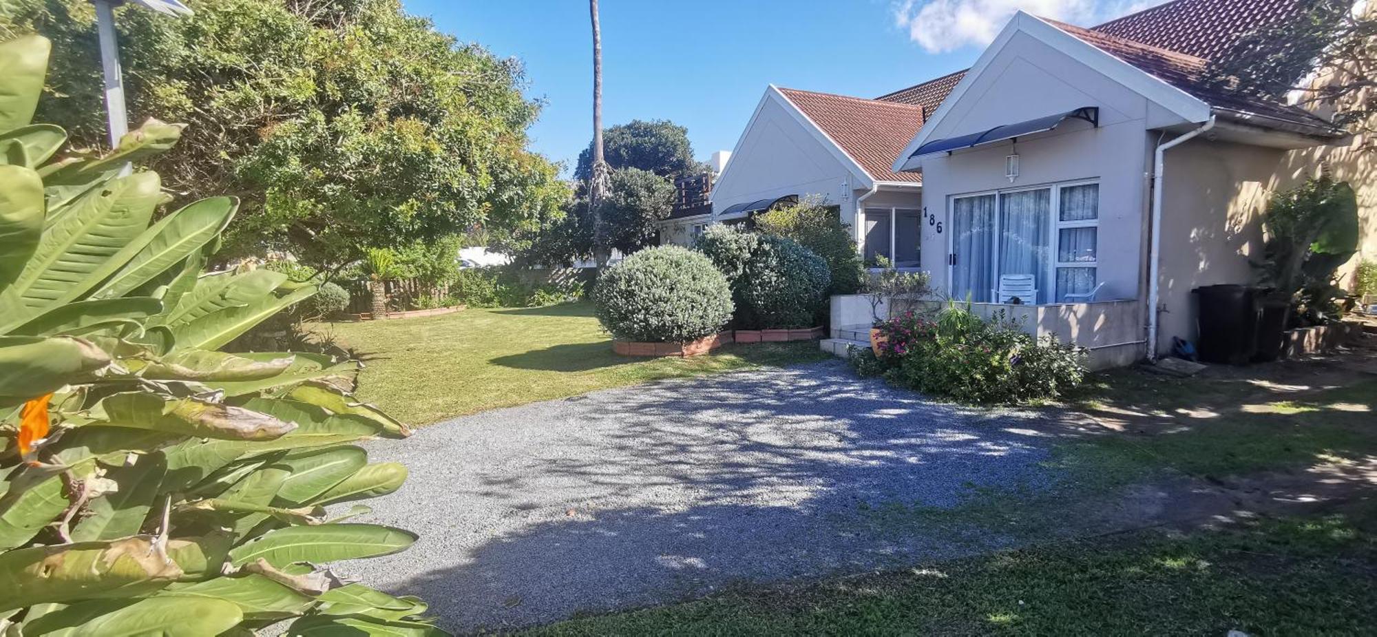 The Coelacanth Guest House And Beach Thyme Self Catering Kiddʼs Beach Buitenkant foto