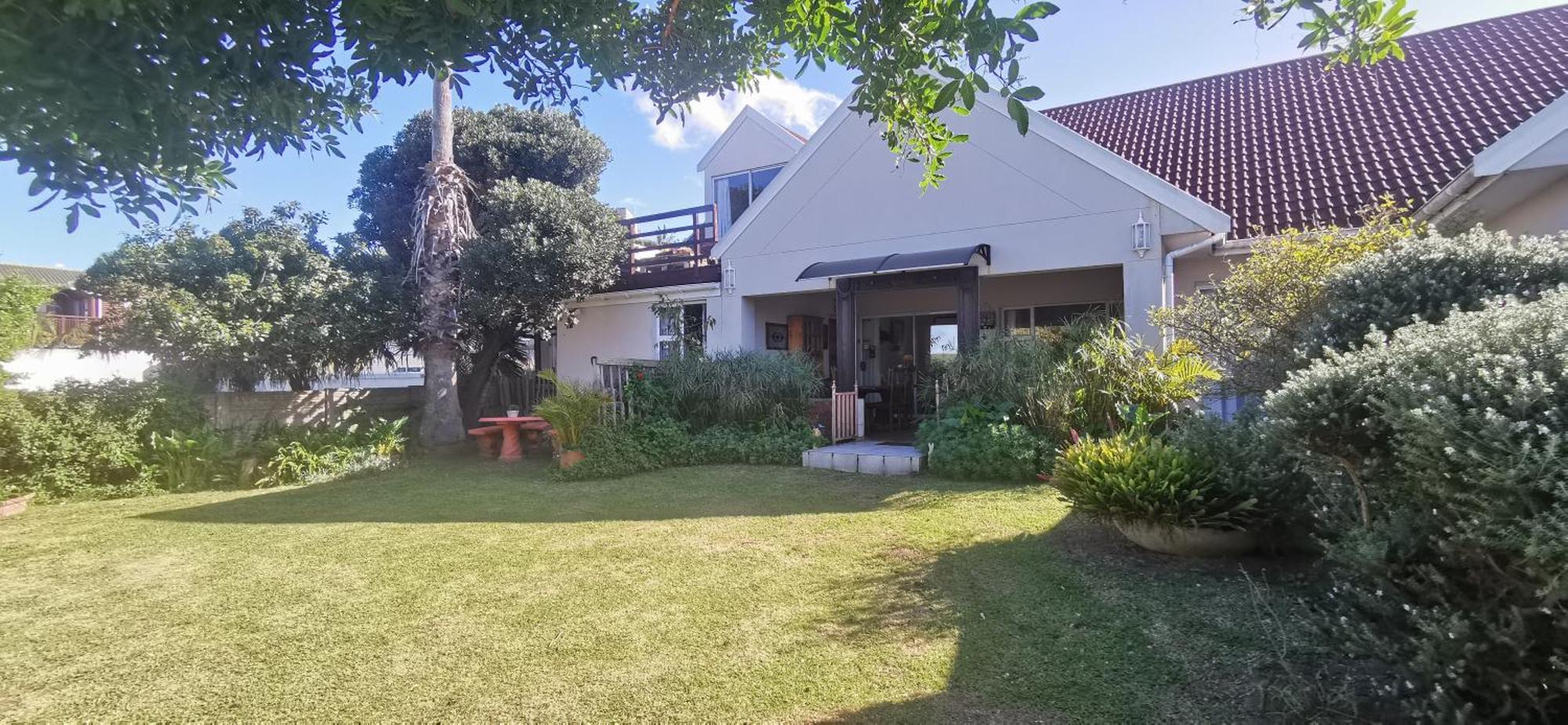 The Coelacanth Guest House And Beach Thyme Self Catering Kiddʼs Beach Buitenkant foto