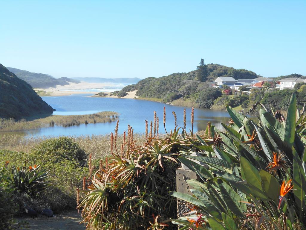 The Coelacanth Guest House And Beach Thyme Self Catering Kiddʼs Beach Buitenkant foto
