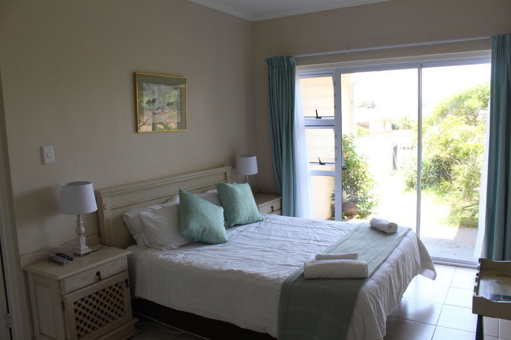 The Coelacanth Guest House And Beach Thyme Self Catering Kiddʼs Beach Buitenkant foto