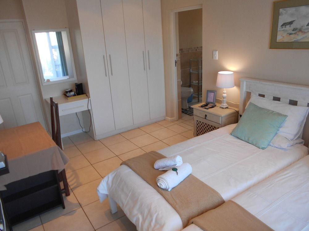The Coelacanth Guest House And Beach Thyme Self Catering Kiddʼs Beach Buitenkant foto